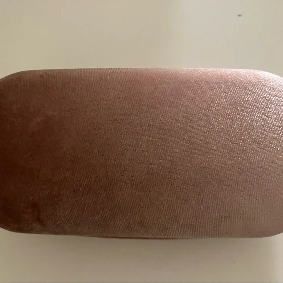 Miu Miu Velvet Pink Sunglasses Case - Picture 3 of 3